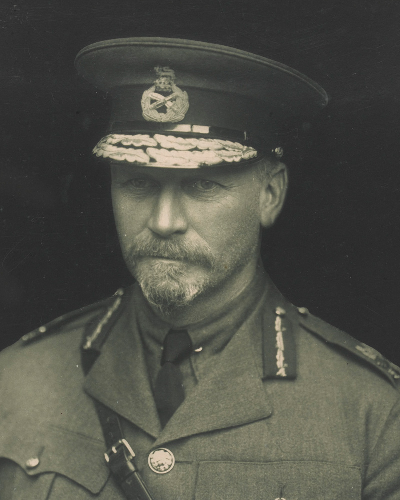 Black and white image of a bearded man in a military uniform, identified as Jan Smuts.